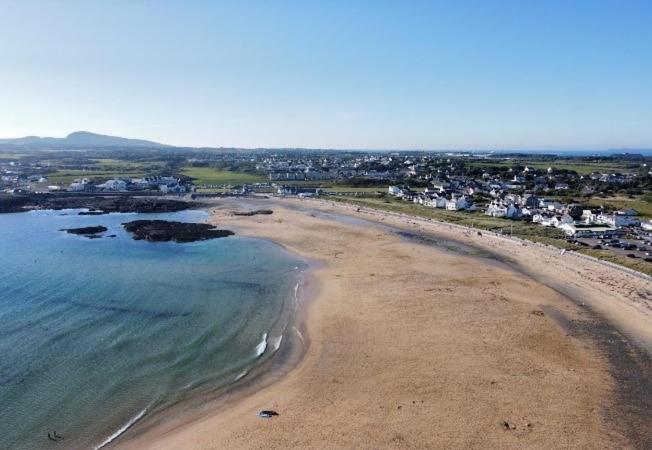 Garreg Fawr Trearddur Bay - Ty Melynヴィラ エクステリア 写真
